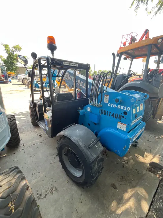 2017 Genie GTH-5519 Forklift