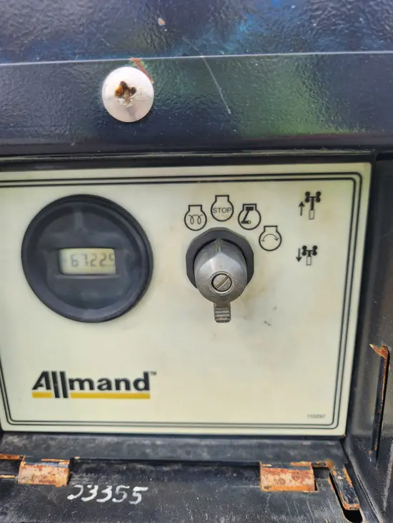 2017 Allmand NIGHT-LITE PRO Towable Light Tower