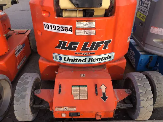 2013 JLG E450AJ Articulating Boom Lift