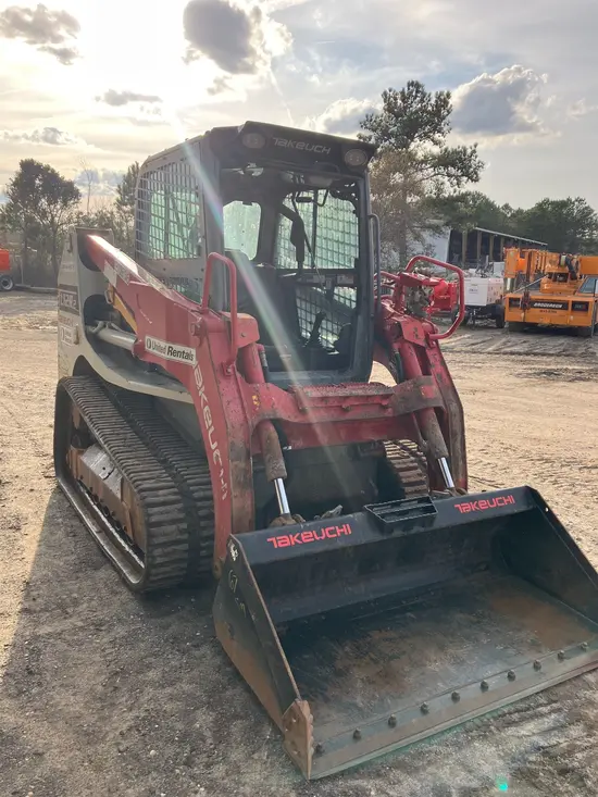 2018 Takeuchi TL12R2-CR Track Loader