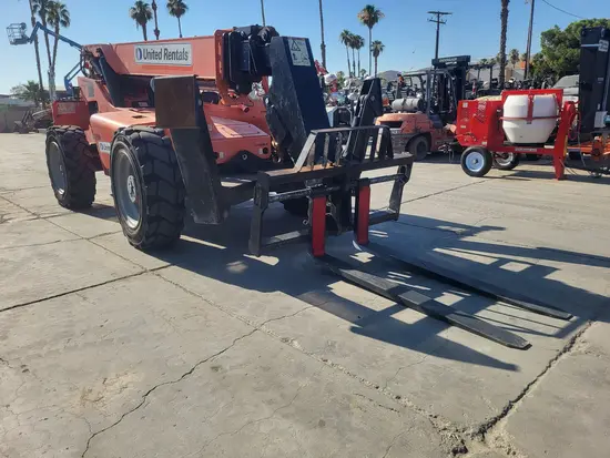 2016 SKYTRAK 10054 Forklift