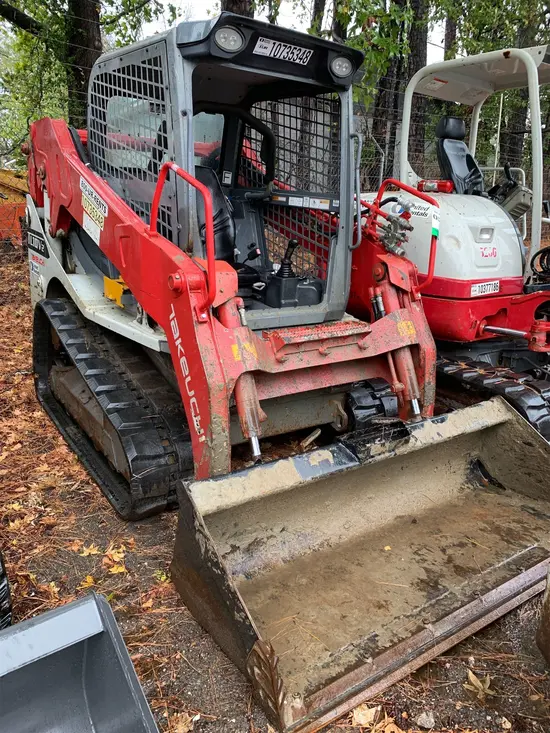 2018 Takeuchi TL10V2-R Track Loader