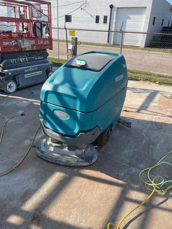 2019 Tennant T600-28 Scrubber