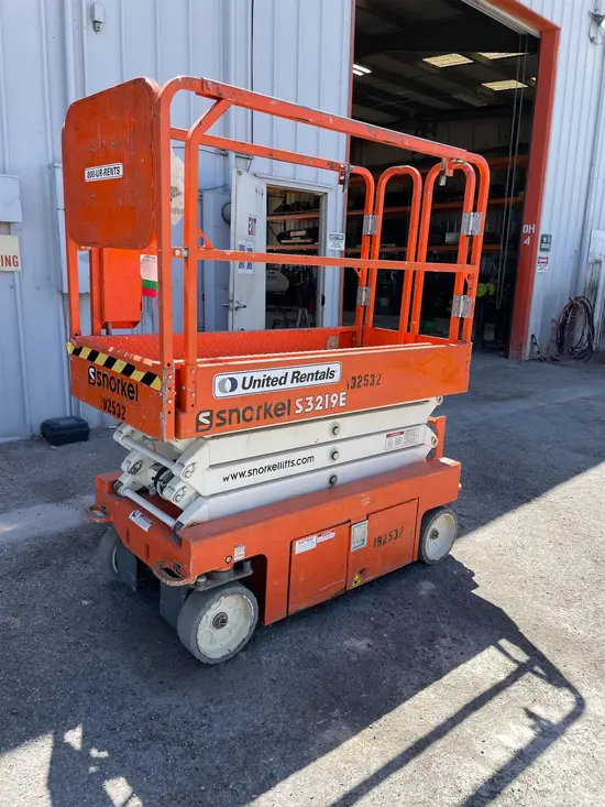 2017 Snorkel S3219E Scissor Lift