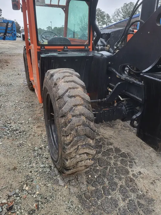 2014 JLG G6-42A Forklift