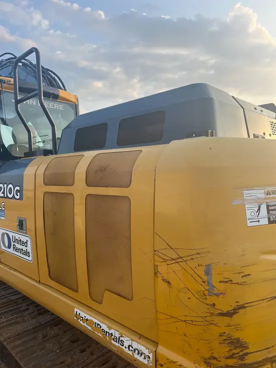 2018 John Deere 210G LC Excavator