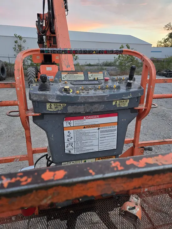 2014 JLG 1350SJP Boom Lift