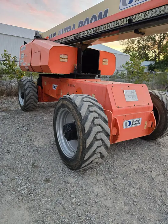 2014 JLG 1350SJP Boom Lift