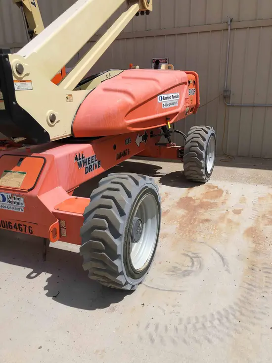 2013 JLG M600JP Boom Lift
