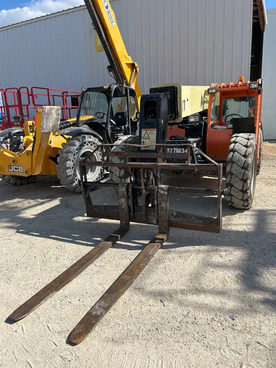 2014 JLG G6-42A Forklift
