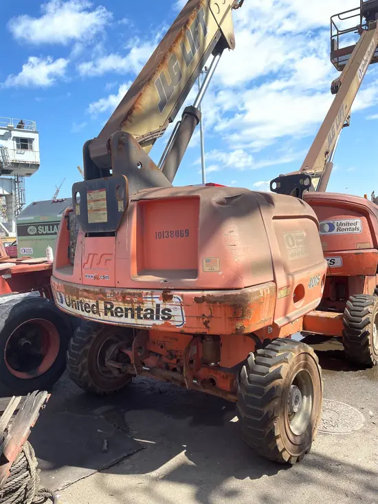 2013 JLG 400S Boom Lift