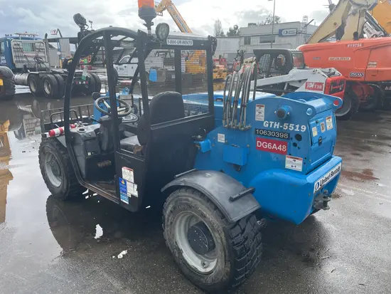 2017 Genie GTH-5519 Forklift