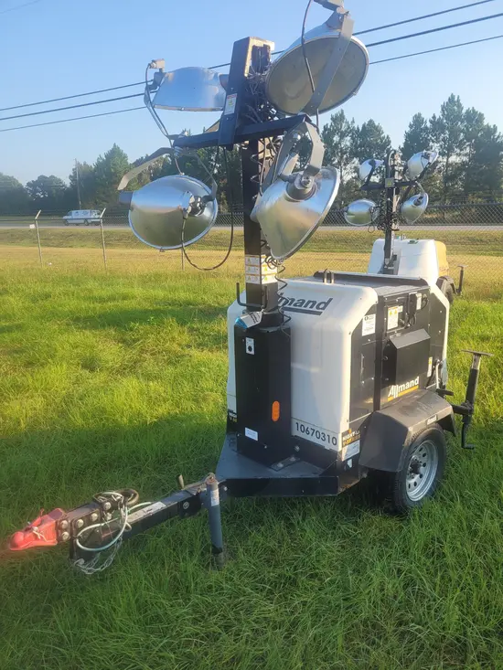 2017 Allmand NIGHT-LITE PRO Towable Light Tower