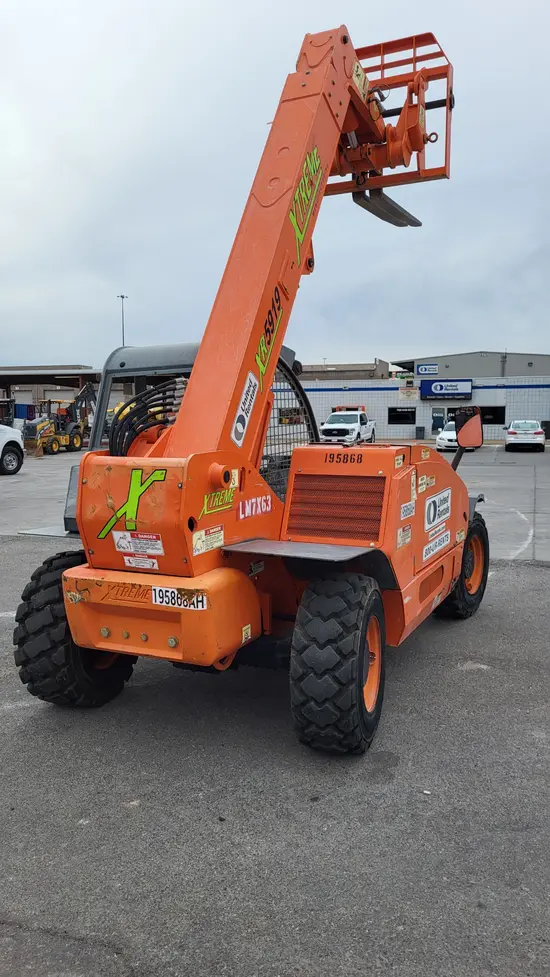 2017 XTREME XR5919 Forklift