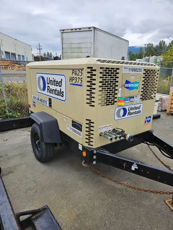 2020 Doosan P425/HP375EXT4I Air Compressor