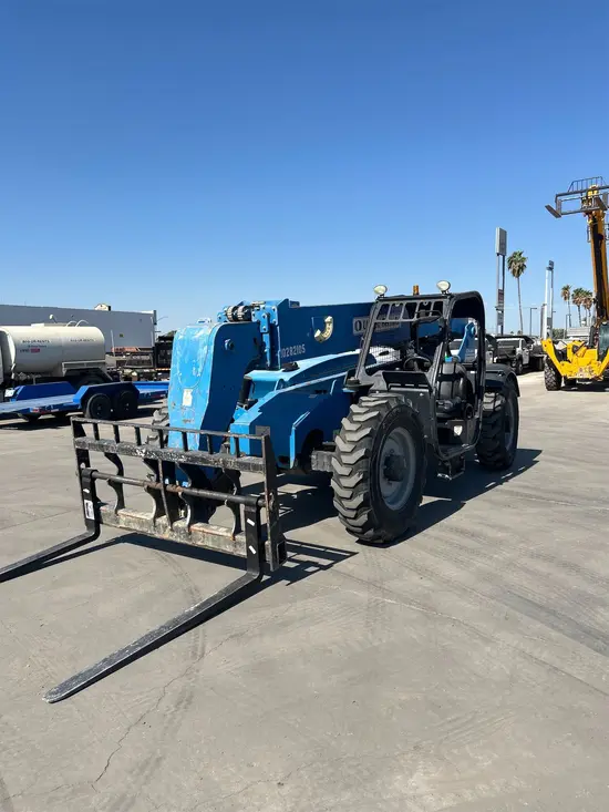 2014 Genie GTH-844 Forklift