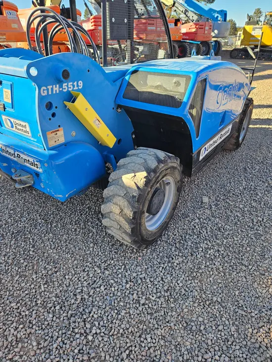2018 Genie GTH-5519 Forklift