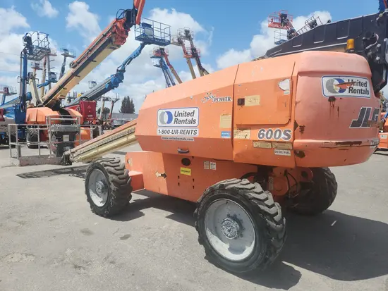 2017 JLG 600S Boom Lift