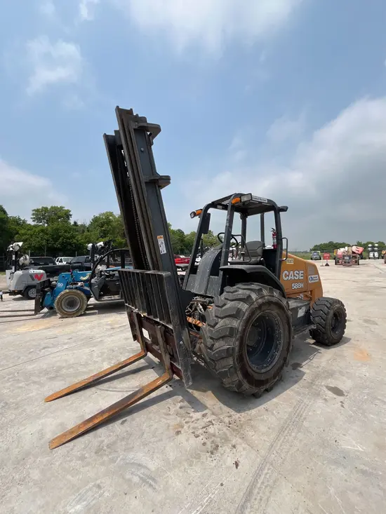 2018 Case 588H Forklift