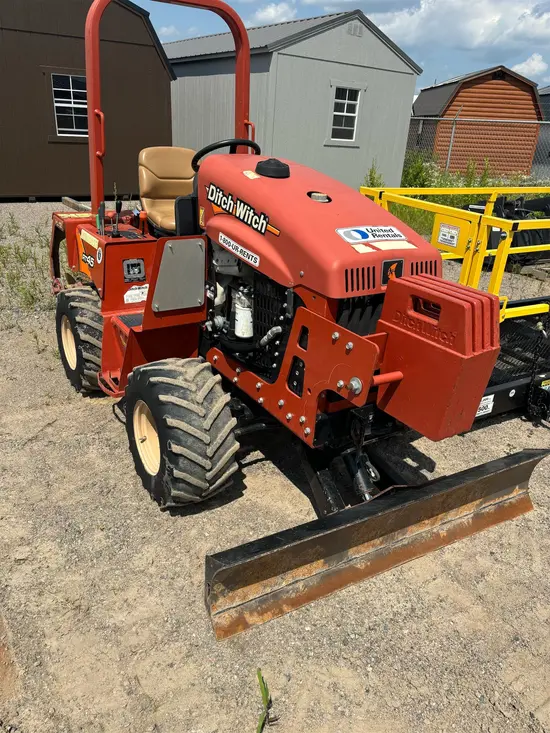 2018 Ditch Witch RT45 Ride-On Trencher