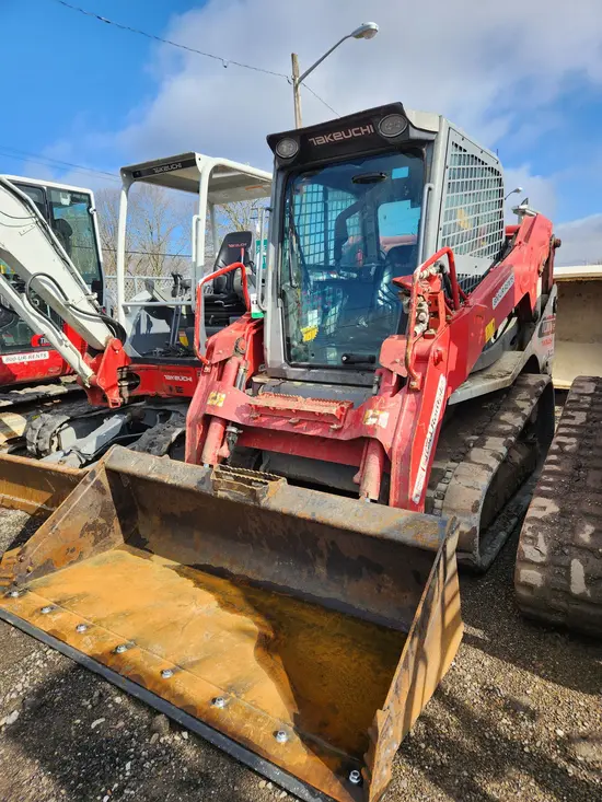 2018 Takeuchi TL10V2-CR Track Loader