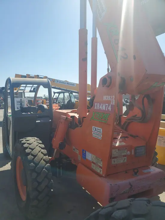 2015 XTREME XR842 Forklift