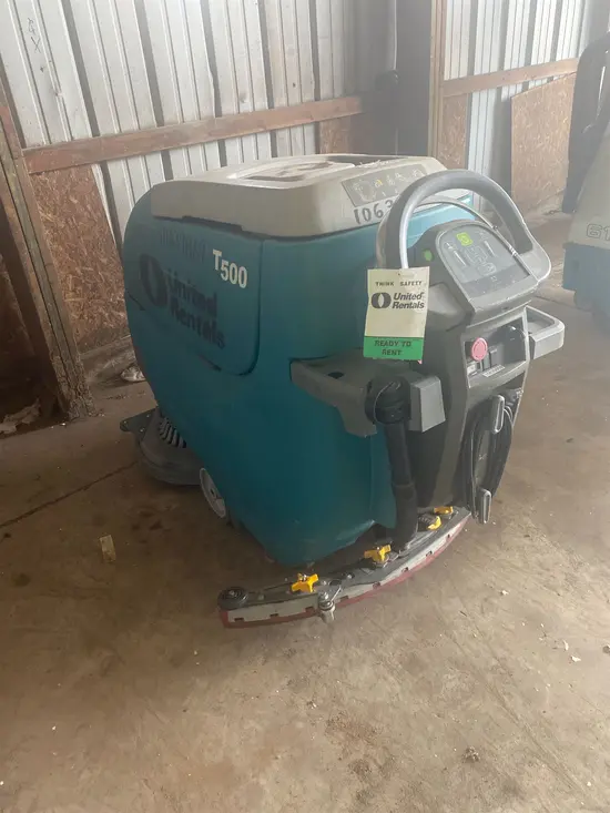2017 Tennant T500 Scrubber