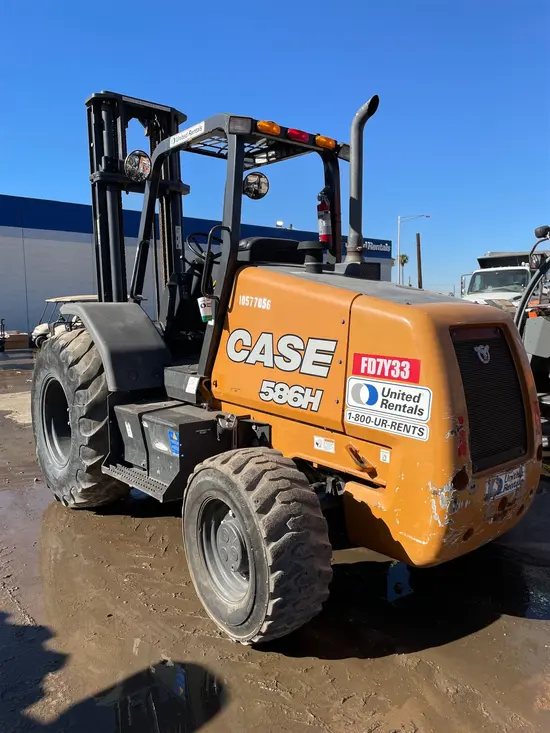 2017 Case 586H Forklift