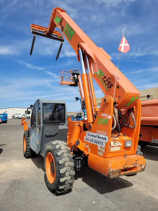 2016 XTREME XR1255 Forklift