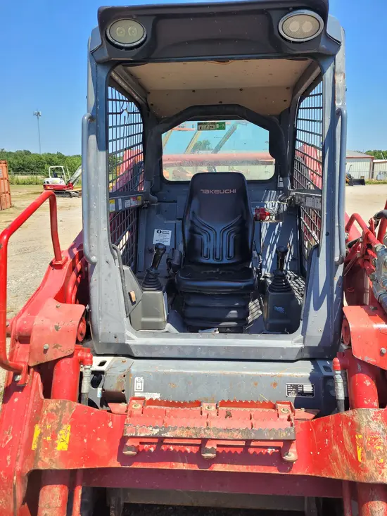 2018 Takeuchi TL10V2-R Track Loader