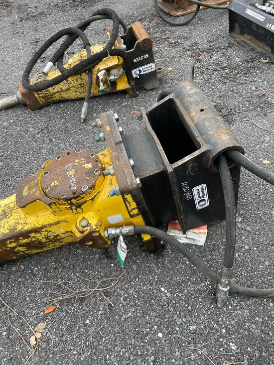 2018 Epiroc SB 452 Attachment