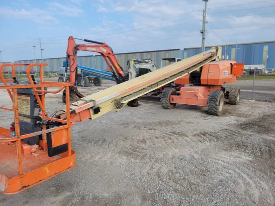2014 JLG 800S Boom Lift