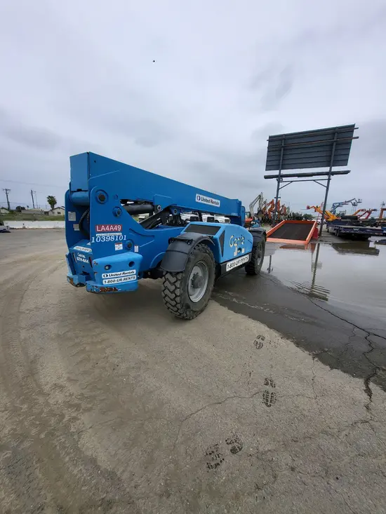2015 Genie GTH-844 Forklift