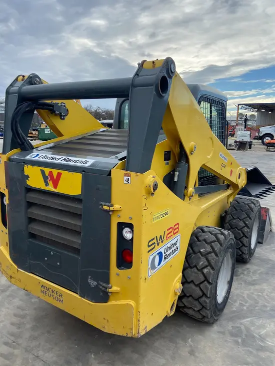 2019 Wacker Neuson SW28 Track Loader
