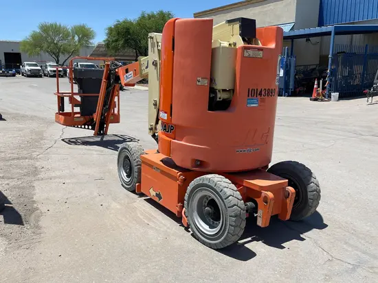 2013 JLG E300AJP Articulating Boom Lift