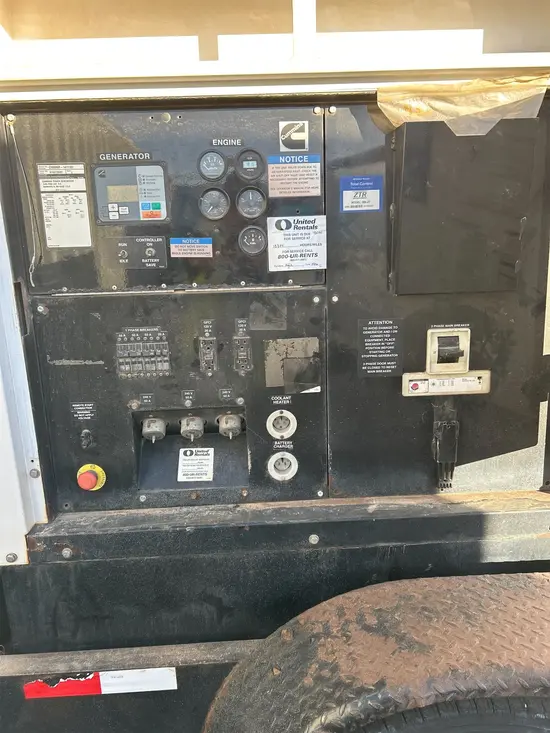 2014 Cummins C200D6R WOG Diesel Generator