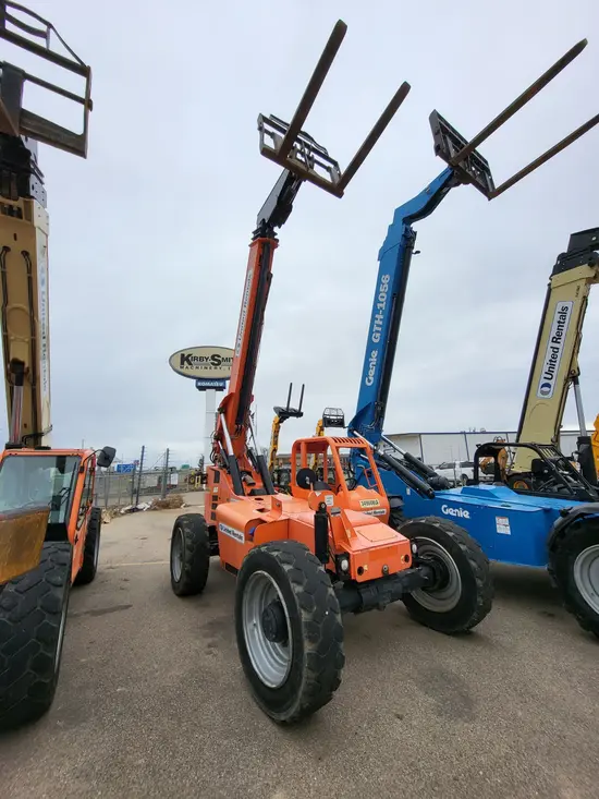 2016 SKYTRAK 8042 Forklift