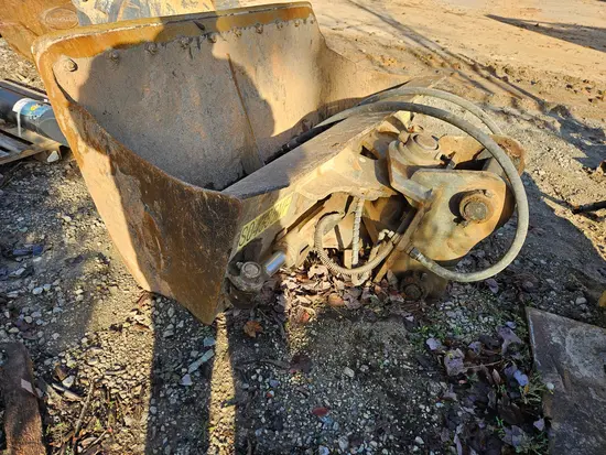 2015 STRICKLAND SVL-60" DX140 Attachment