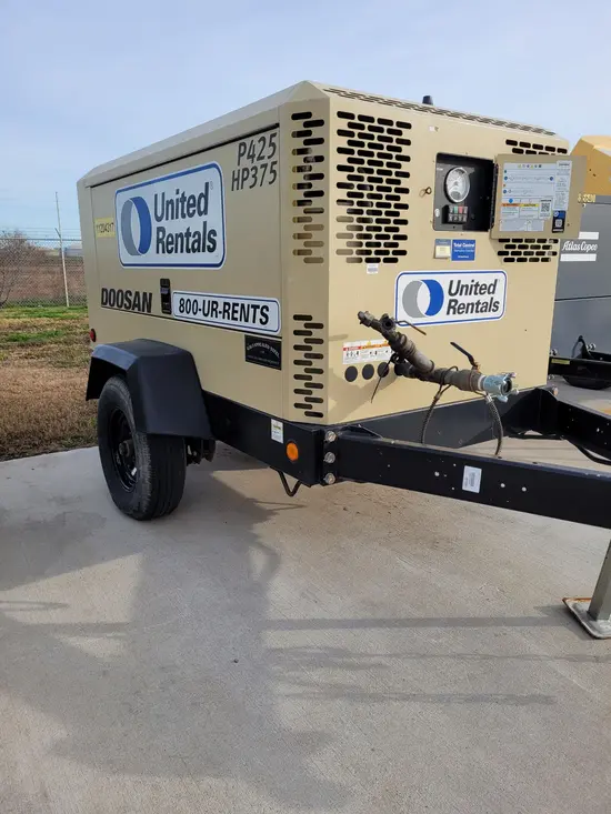 2021 Doosan P425/HP375WCUT4 Air Compressor