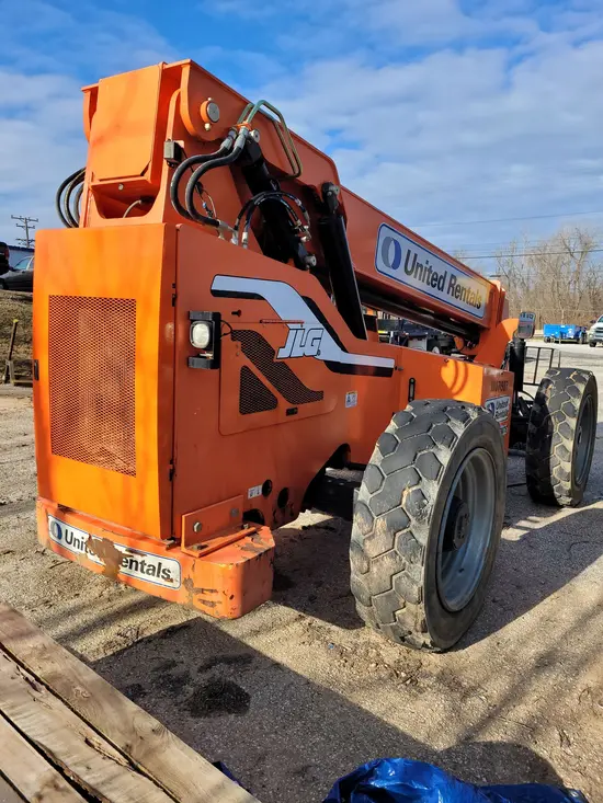 2015 SKYTRAK 6042 Forklift