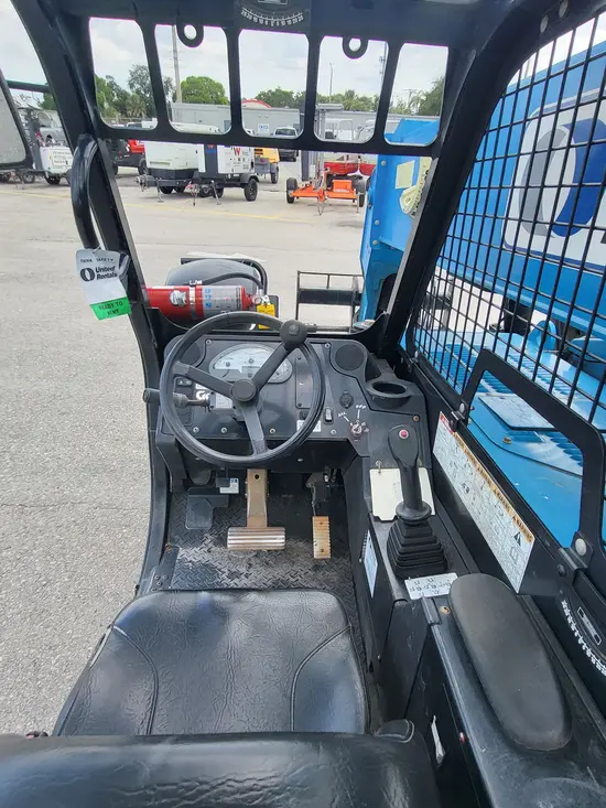 2016 Genie GTH-844 Forklift