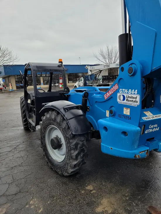 2014 Genie GTH-844 Forklift