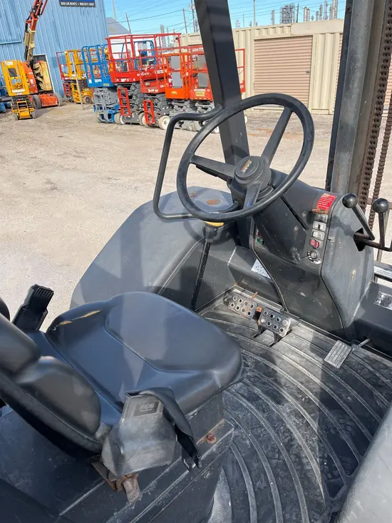 2017 Case 586H Forklift