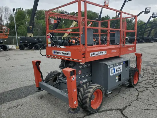 2017 Skyjack SJ6826RT Rough Terrain Scissor Lift
