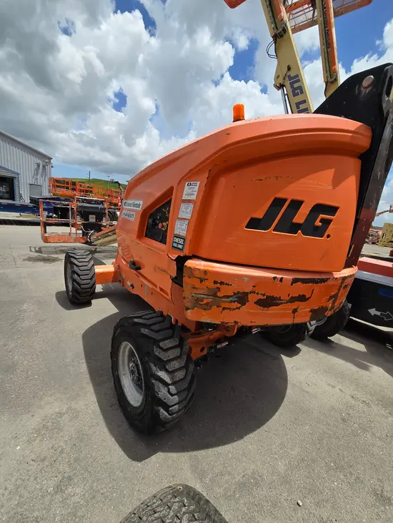 2017 JLG 400S Boom Lift