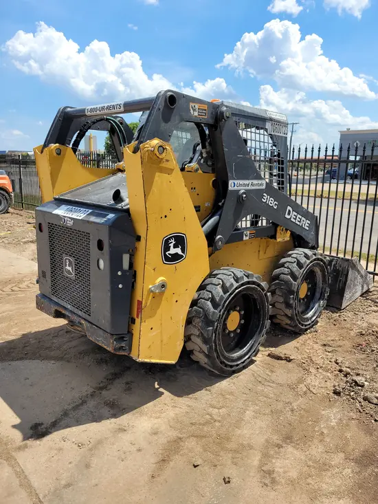 2017 John Deere 318G Track Loader