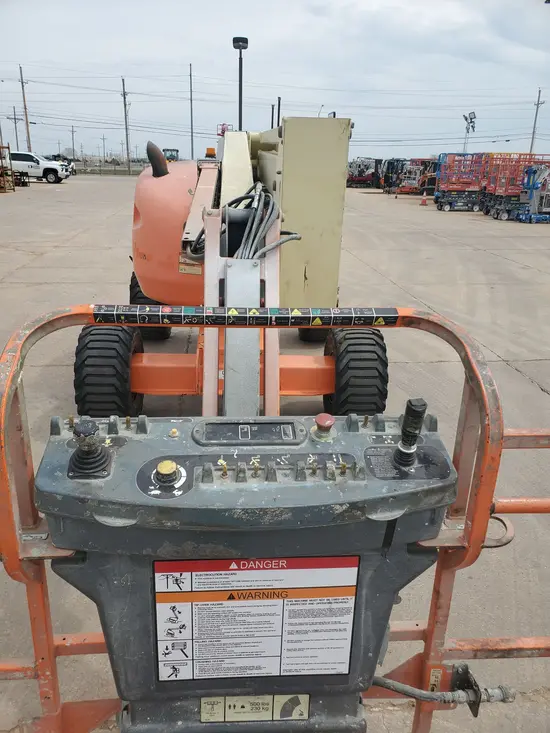 2014 JLG 450AJ Articulating Boom Lift