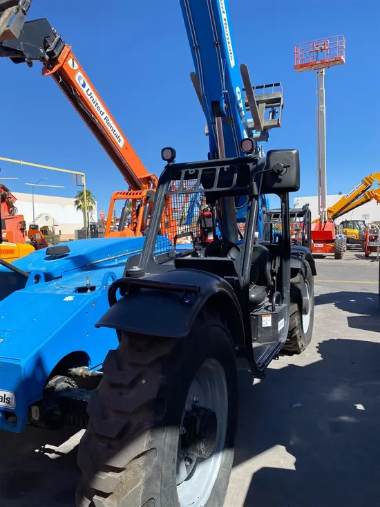 2015 Genie GTH-844 Forklift
