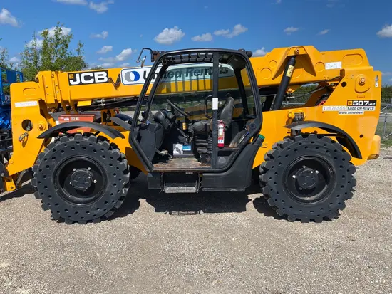 2017 JCB 507-42 Forklift