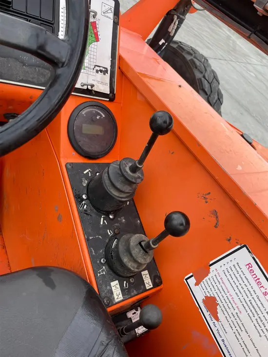 2015 SKYTRAK 6042 Forklift